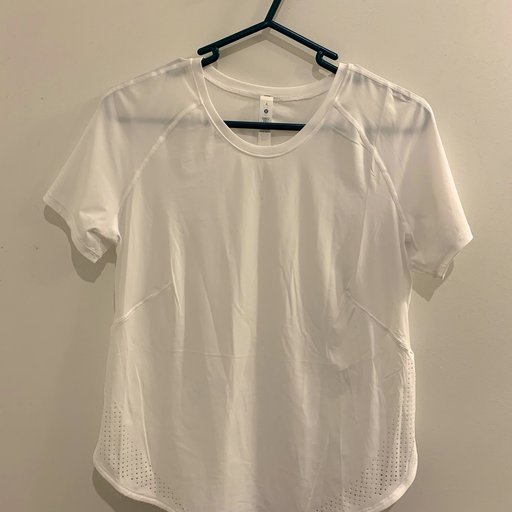 Lululemon Running Shirt - UVP Run SS